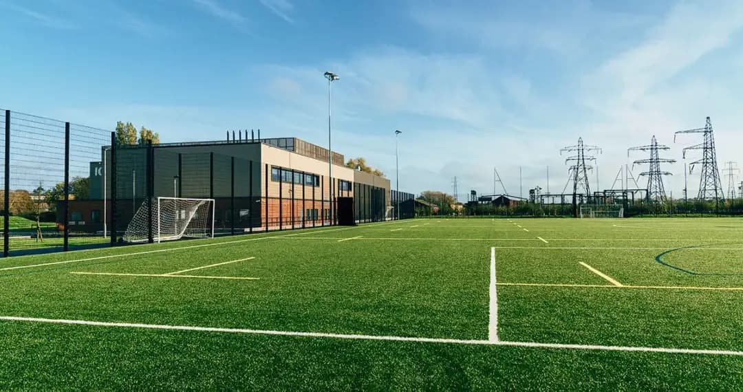 Third Generation synthetic surface (3G) pitch is a great place to place Rugby, Football, Lacrosse and American Football
