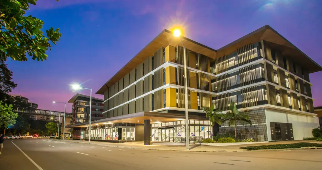 CDU Waterfront is home to the Asia Pacific College of Business and Law and CDU International College