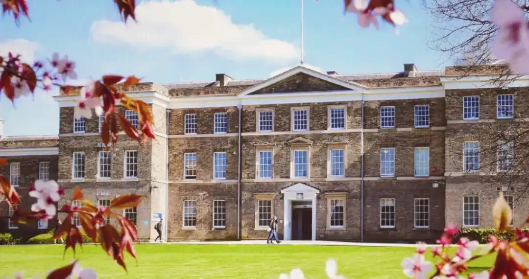 Fielding Johnson Building built in 1837 serves as the administrative center for the University of Leicester