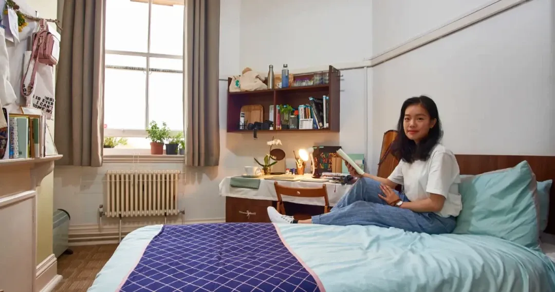 Founder’s Building offers a range of student rooms including large singles, standard singles, and shared rooms with WiFi