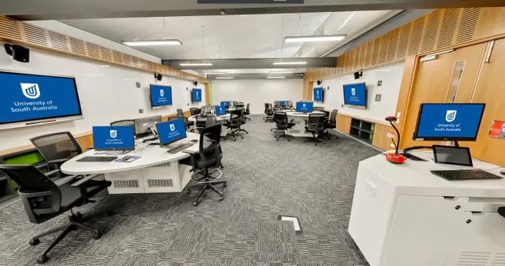 Collaborative Teaching Spaces (CTS) allow for completely flexible use of the technology within a room