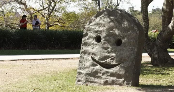 The UQ Art Museum collection piece titled "Happy Ending", by NELL. The sculpture is made of noble black granite