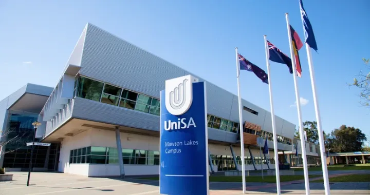 UniSA's Mawson Lakes campus boasts contemporary, industry-standard teaching and research facilities for students