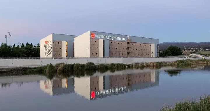 Offers a vibrant blend of culture, nature, and industry. convenient and comfortable accommodation options.