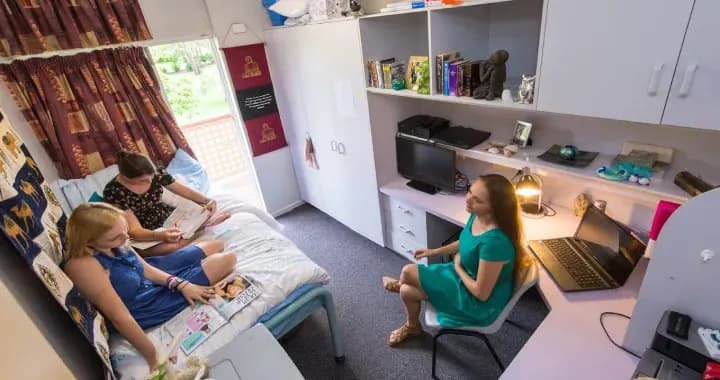 CQU Rockhampton Student Room